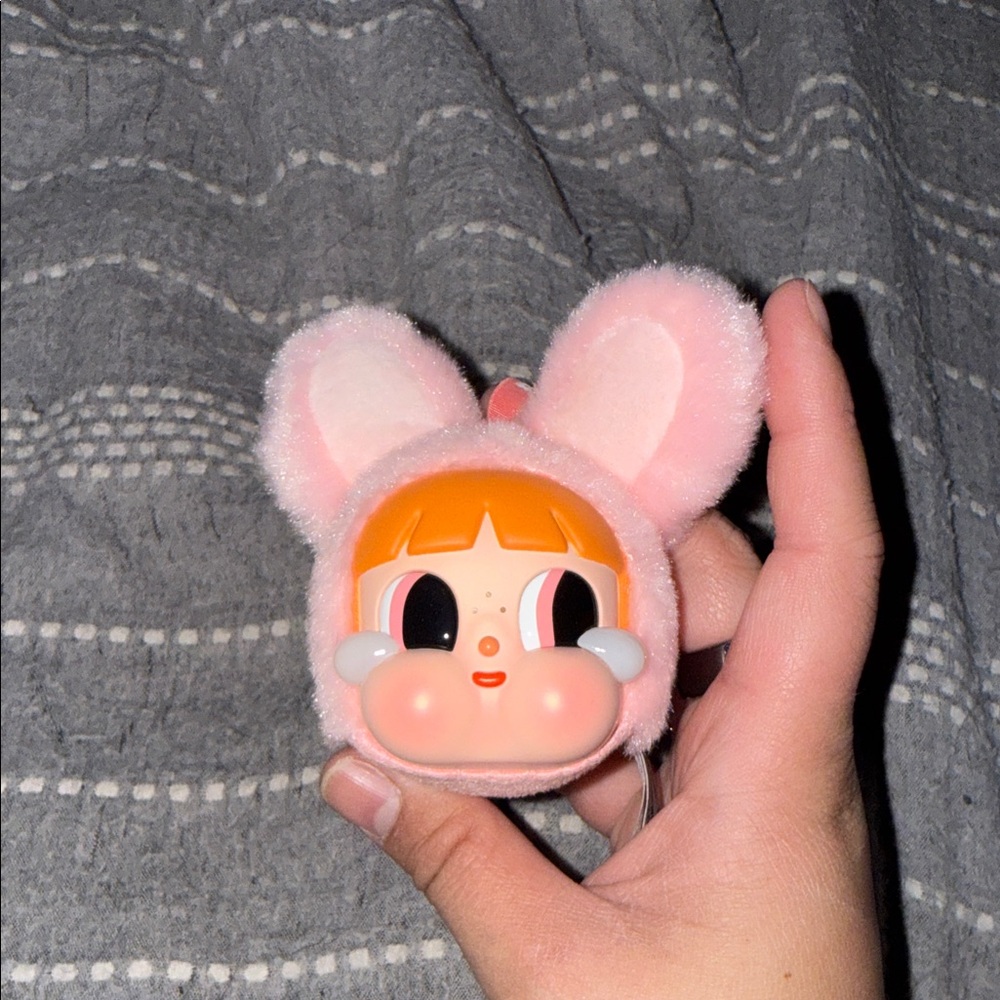 Popmart crybaby x powerpuff girls blossom vinyl face